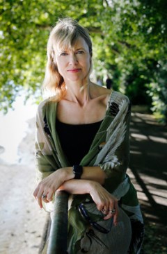 Annabel Abbs Author Pic